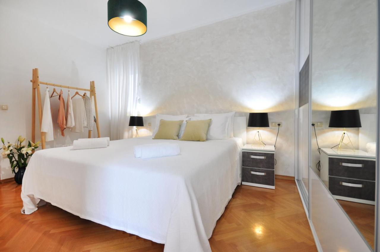 Family Apartment Noel - Omiš Zewnętrze zdjęcie